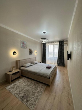 Prestige apartment 120 near Bishkek Park